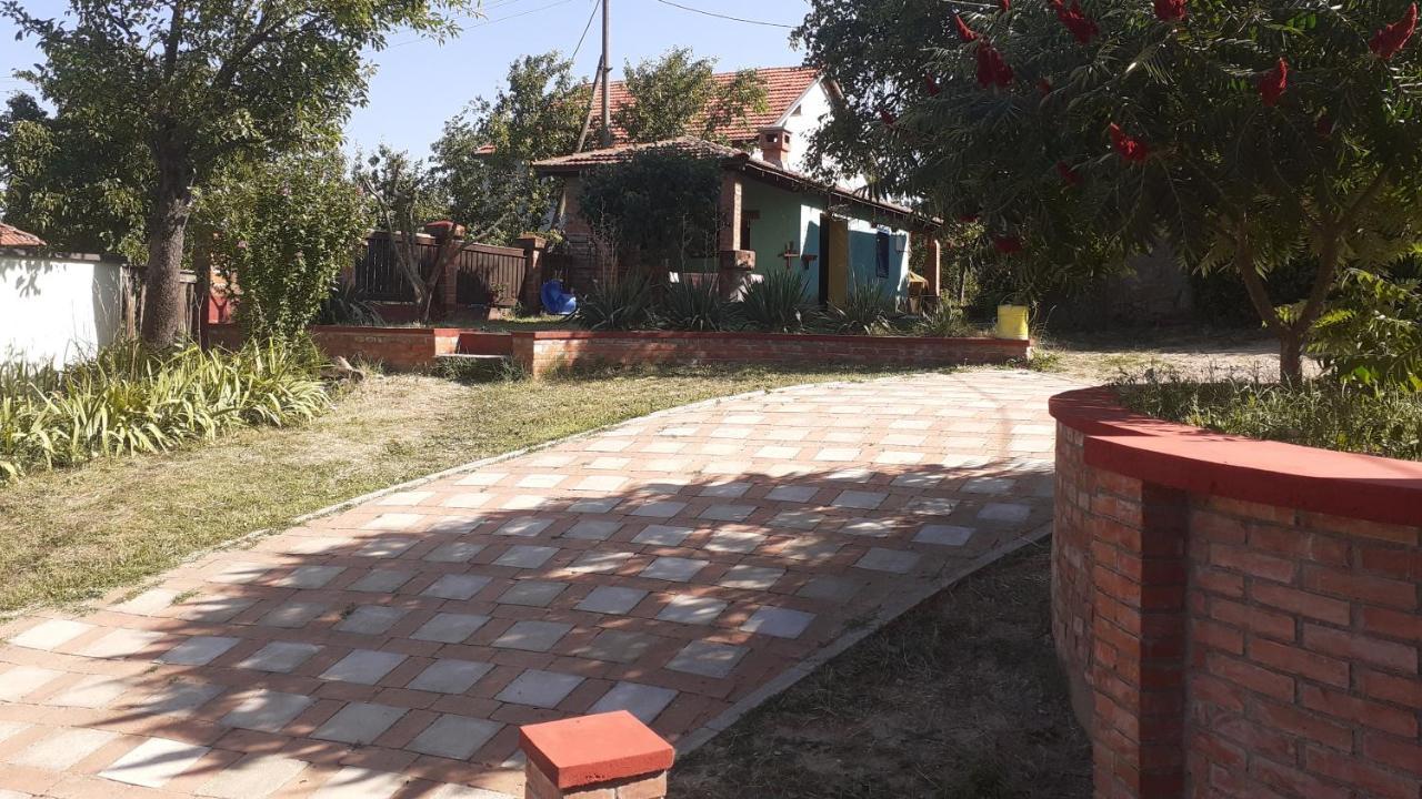 Village House Moo Moo Vranje Extérieur photo